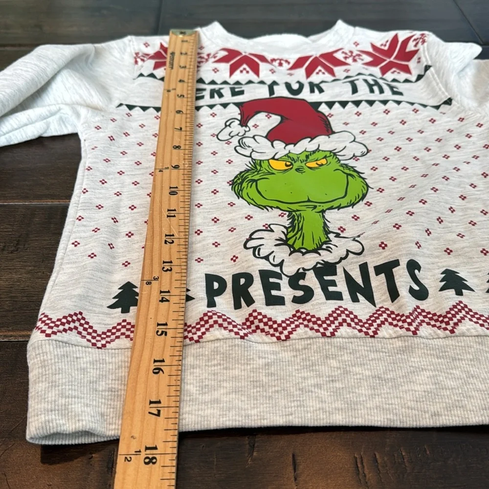 💜3/$15 The Grinch “Here for the Presents” Sweatshirt